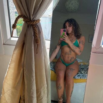 Cameronleia Nude Leaks Photo 10