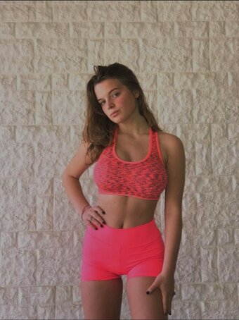 Cami Bud / camibud_ Nude Leaks Photo 2