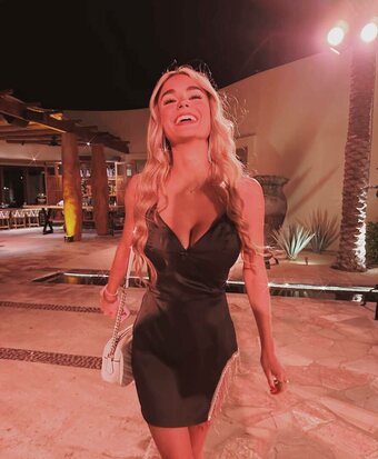 Cami / camiclover4 / midnight.cami Nude Leaks OnlyFans Photo 1