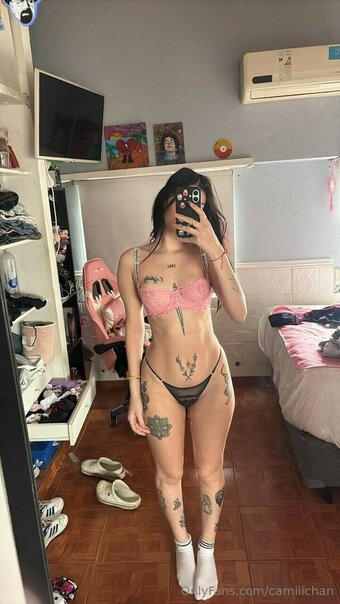 Camiila / camiiichan / camila_cabello Nude Leaks OnlyFans Photo 10