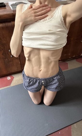 camineko / ferraracamillalinks Nude Leaks OnlyFans Photo 5