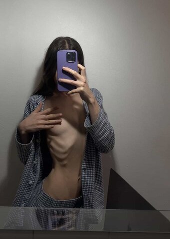 camineko / ferraracamillalinks Nude Leaks OnlyFans Photo 11