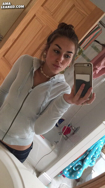 Camryn Devanney Camryn Devanney