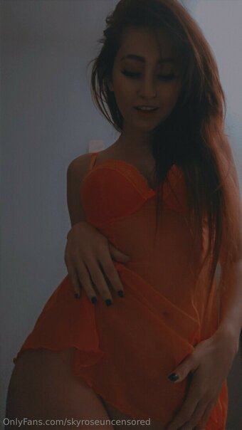 CandyAppleSky / XxSkyRosexX / https: / skyroseuncensored Nude Leaks OnlyFans Photo 10