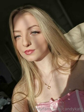 candykate Nude Leaks Photo 29