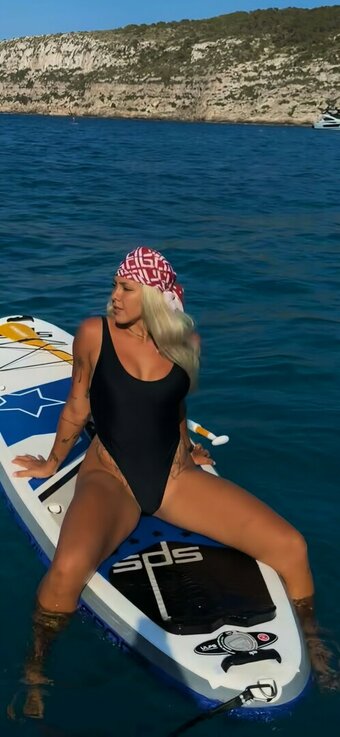 capitancandy_ / candelaherrera1 / candy Nude Leaks Photo 15