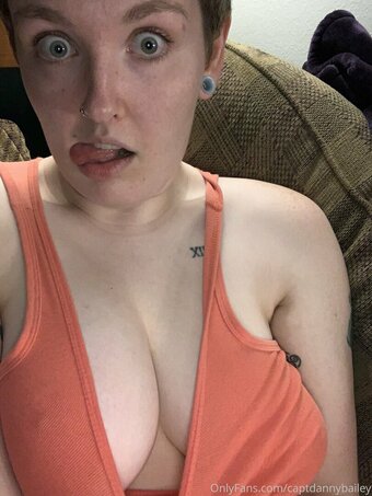 captdannybailey Nude Leaks Photo 2