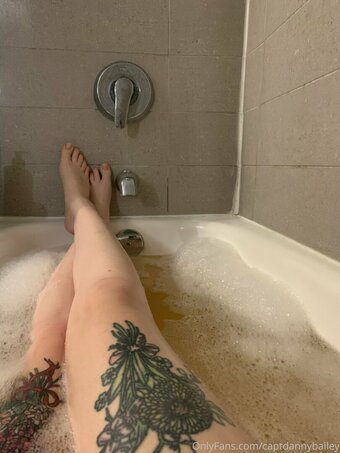 captdannybailey Nude Leaks Photo 11