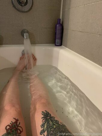 captdannybailey Nude Leaks Photo 15