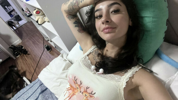 Caputile / Letícia Caputi Nude Leaks Photo 11