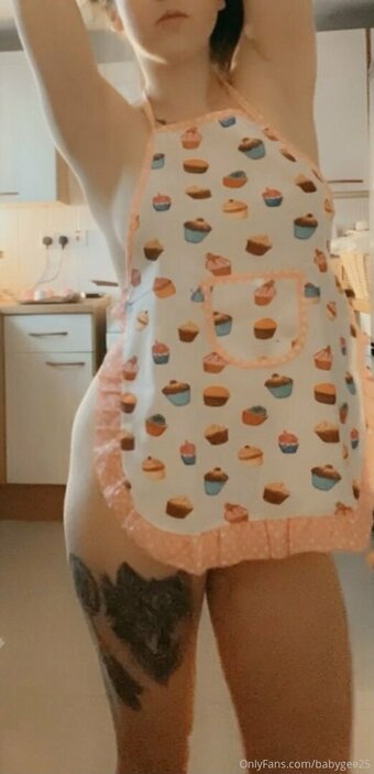 caradoyle21 Nude Leaks Photo 2