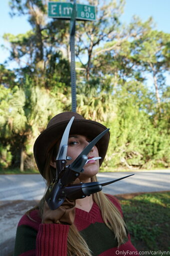 carilynn Nude Leaks Photo 2