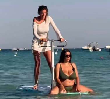 Caroline Ithurbide / caroithurbide / https: Nude Leaks Photo 15