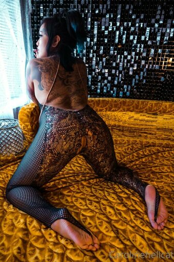 Carolinehellcat / https: Nude Leaks Photo 6