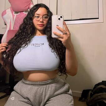 carragh.m / carraghhhhh / poutygirltv Nude Leaks Photo 4
