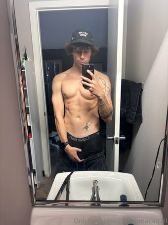 carsonmakarrall Nude Leaks Photo 11