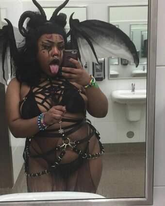 Casketcase666 / Joey 😈 Nude Leaks Photo 2