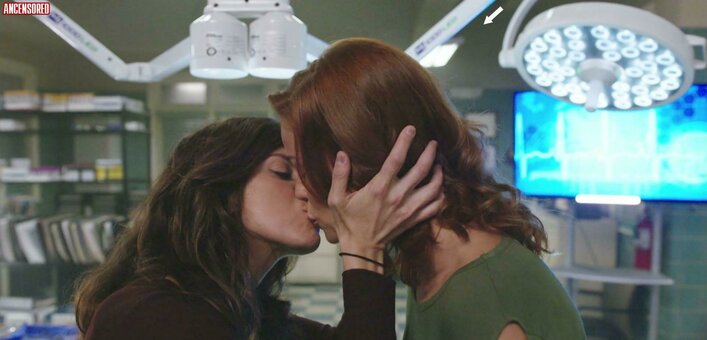 Cassidy Freeman Nude Leaks Photo 4