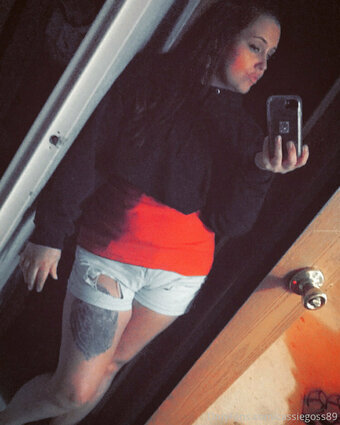 cassiegoss89 Nude Leaks Photo 28