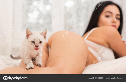 Cat Kitty Nude Leaks Photo 7