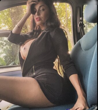 Cataleyarusso / russocataleya Nude Leaks OnlyFans Photo 3