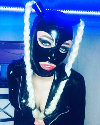 Cath28 / mistress_cath28 Nude Leaks OnlyFans Photo 28