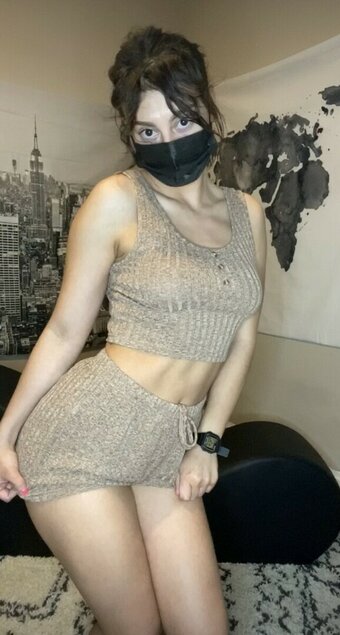 caybops / amberlianna / caybops2.0 Nude Leaks Photo 1