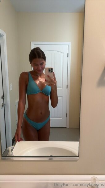 Caylaaaa / caylaaaa.a / caylaevans Nude Leaks OnlyFans Photo 1