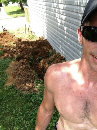 cbadonis Nude Leaks Photo 10