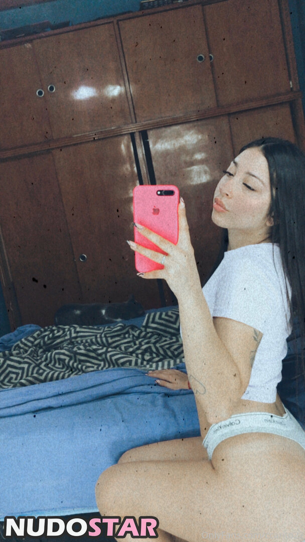 ccarito22 Nude  7