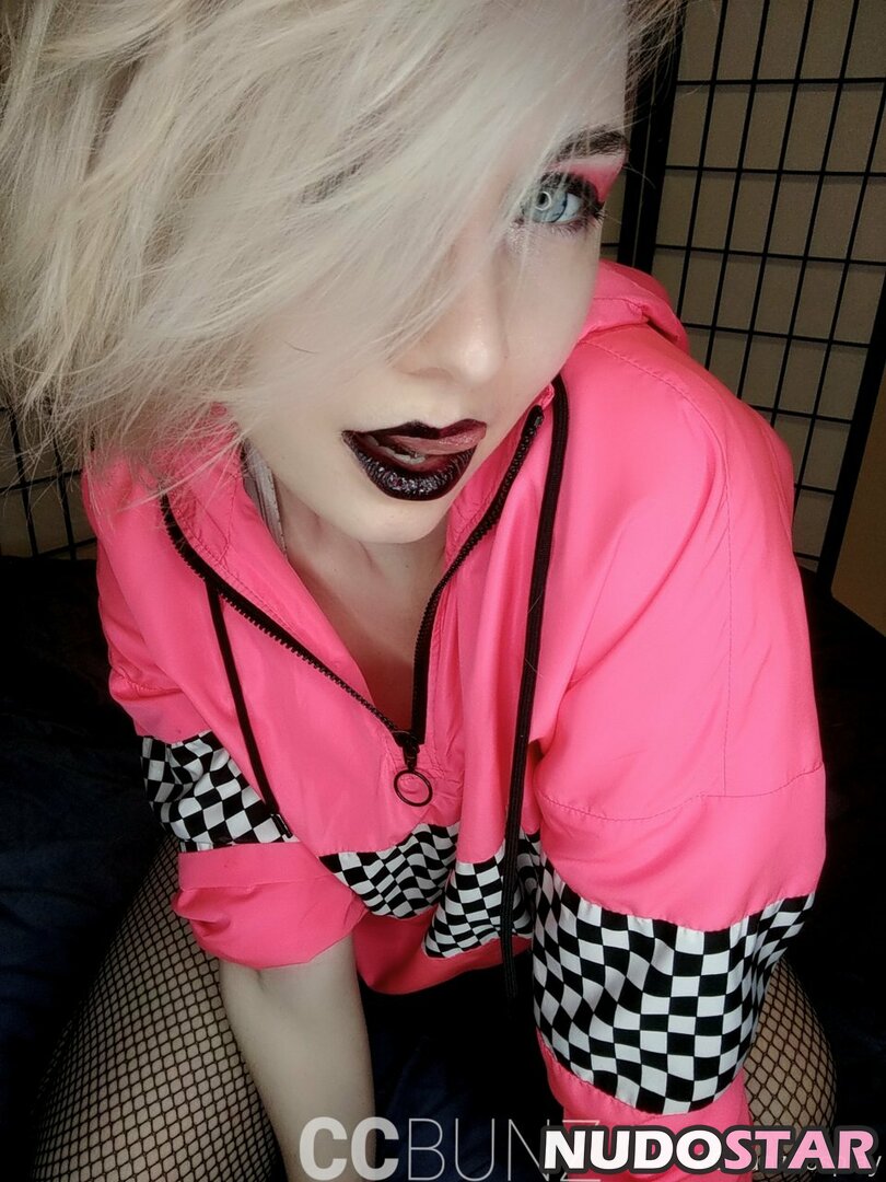 ccbunz / ccbunzcosplay / officialccbunz Nude  OnlyFans 4