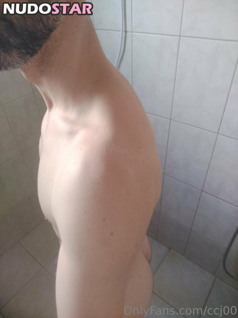 ccj00 Nude  1