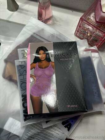 cecefreaknik cecefreaknik