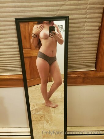 cecilymarks Nude Leaks Photo 13