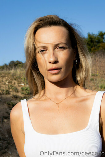 ceecoco Nude Leaks Photo 22
