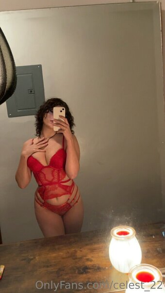 celest_22 / Tessy / tessyofficial Nude Leaks OnlyFans Photo 5