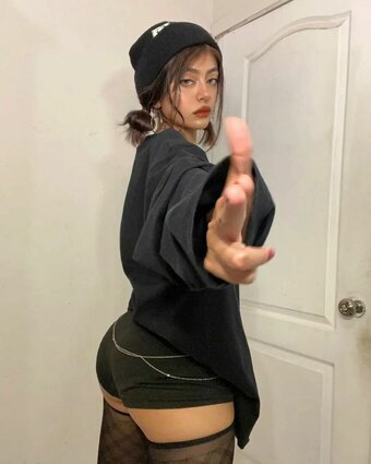 celeste.css / celeste.hype Nude Leaks OnlyFans Photo 1