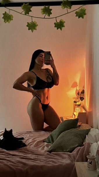 Celeste Haze / celestehaze / see_less_haze Nude Leaks OnlyFans Photo 7