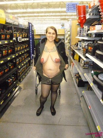 Celeste Woodrow / celestewoodrow Nude Leaks OnlyFans Photo 5