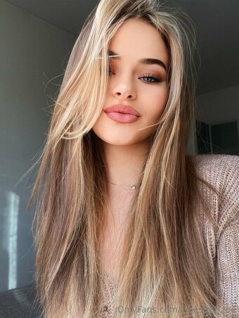 celestial_zoe / celestial.utai Nude Leaks OnlyFans Photo 10