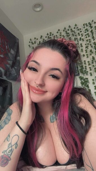 Celestialthot / ceIestialthot / margotandmarjorie Nude Leaks OnlyFans Photo 15