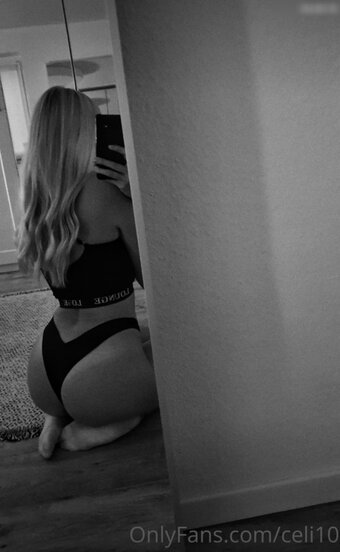celi10 / celina_v_ Nude Leaks OnlyFans Photo 2