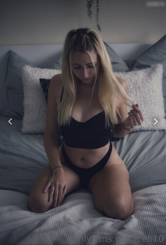 celi10 / celina_v_ Nude Leaks OnlyFans Photo 27