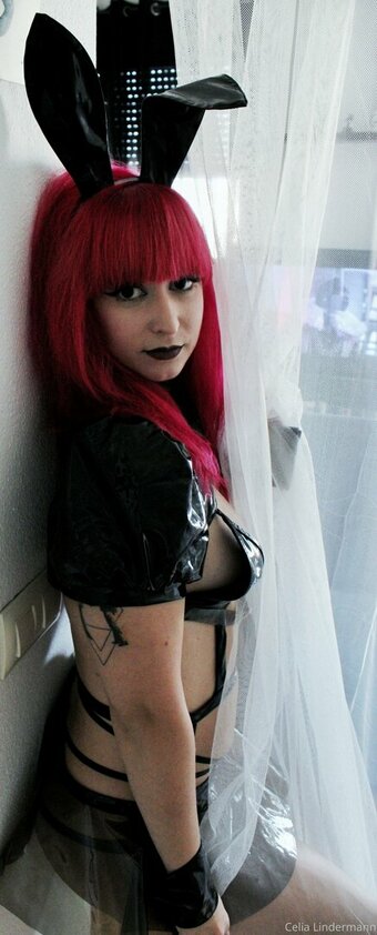 celialindermann Nude Leaks Photo 27