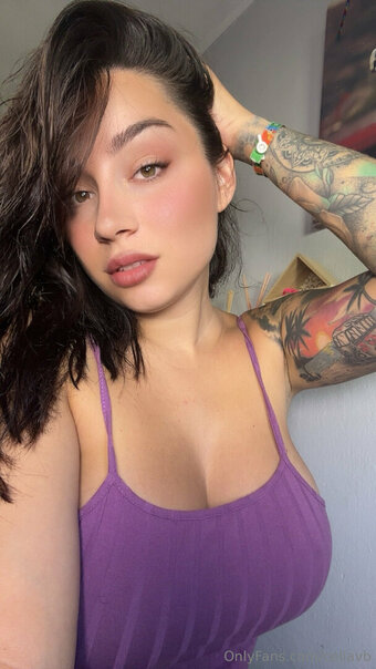 celiavb Nude Leaks Photo 7