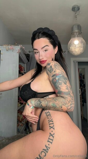 celiavb Nude Leaks Photo 18