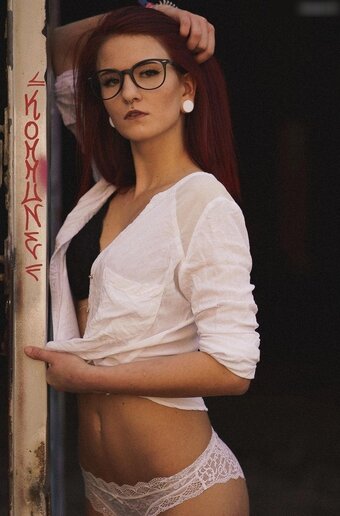 Celina Krause / celinakrsxx / photonozon Nude Leaks OnlyFans Photo 8