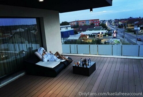 celinefree Nude Leaks Photo 19