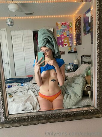 celqeste / extra_celestial Nude Leaks OnlyFans Photo 22