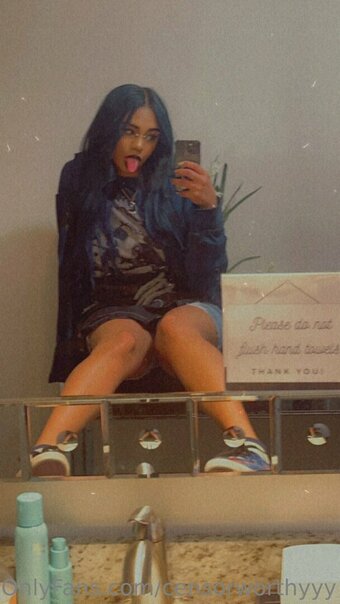 censorworthyyy Nude Leaks Photo 24